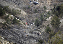 Спасатели обнаружили второй "черный ящик" разбившегося в Альпах А320