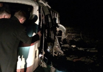 Пассажирский автобус подорвался на мине в Донбассе