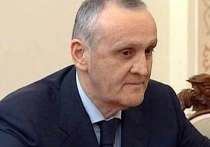 Президент Абхазии объявил об отставке