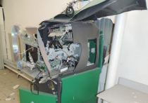 Преступникам, не сумевшим обчистить банкомат с помощью взрыва, попался особо прочный сейф 