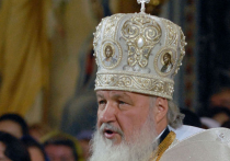 Патриарх Кирилл прочел рабочим лекцию: "РФ не может быть вассалом" - и получил в подарок истребитель Су-35