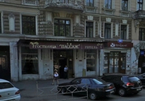 В Одессе жестоко зарезали директора отеля "Пассаж" и его телохранителя