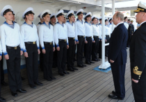 Путин и паруса. Президент в Сочи наградил победителей этапа Черноморской регаты 