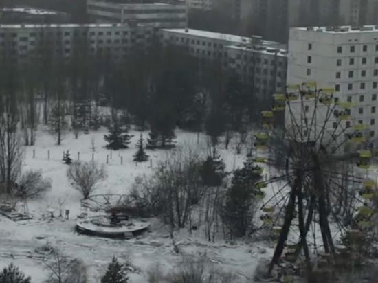Мрачный видеоролик снят на композицию Marooned в Припяти