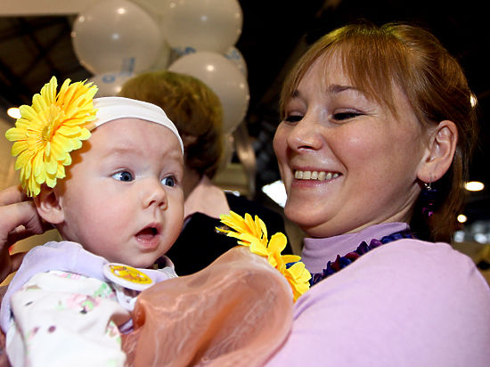 В России планируется создать институт матерей-доноров 