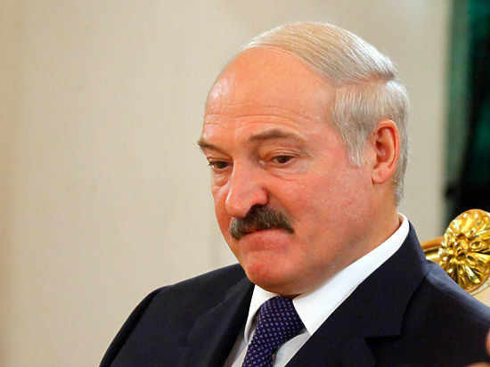 Глава государства обвинил белорусов в непослушании, потребительстве и неготовности «переварить новую экономическую модель»
