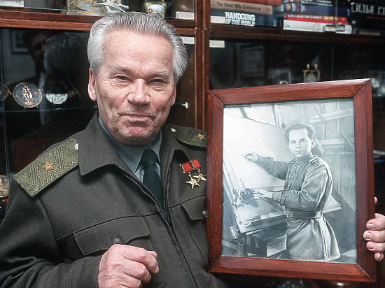 Легендарному оружейнику Михаилу Калашникову исполнилось бы 95 лет