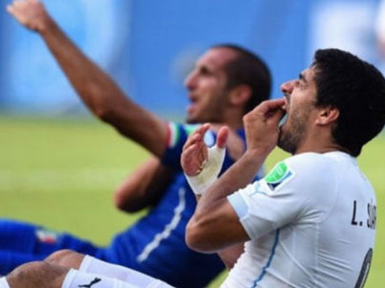 Нападающий сборной Уругвая больше не сыграет на Чемпионате мира