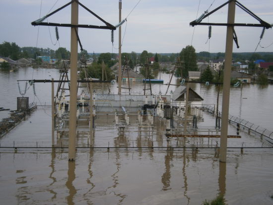 Настоящий героизм проявили энергетики во время наводнения на Алтае
