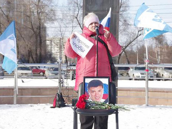 К трауру по Борису Немцову добавили Сталина