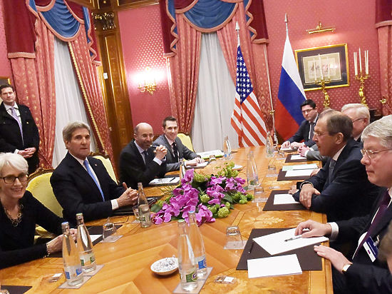 Глава МИД РФ и госсекретарь США провели переговоры перед саммитом «шестерки» в Лозанне