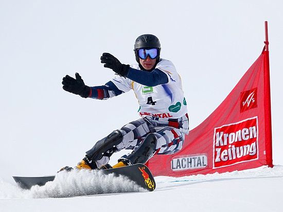 Новоиспеченный чемпион мира ненадолго прилетел на Алтай, чтобы набраться сил перед заключительным отрезком сезона