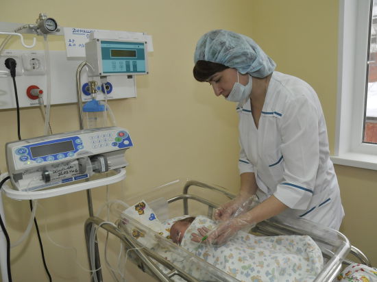 Нижегородские медики научились выхаживать 500-граммовых младенцев