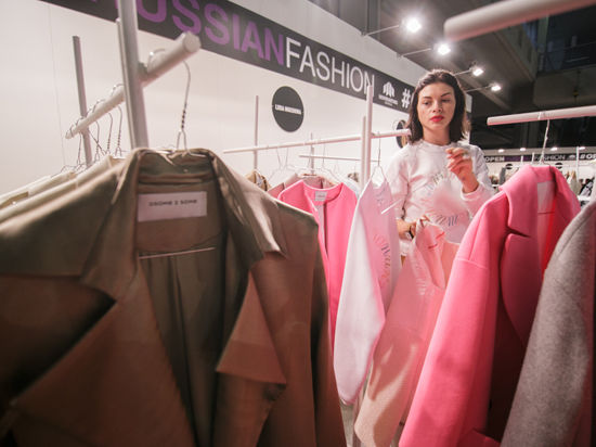 Корреспондент «МК» первым увидел коллекции весна–лето-2015 на Неделе моды в Италии