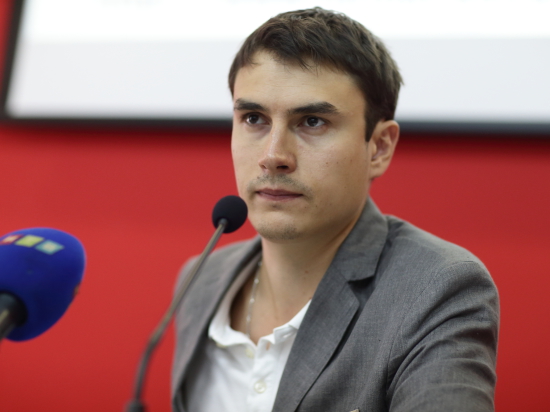 Писатель и публицист Сергей Шаргунов пообщался с крымчанами на встрече, организованной Международным медиа-клубом «Формат А-3». 