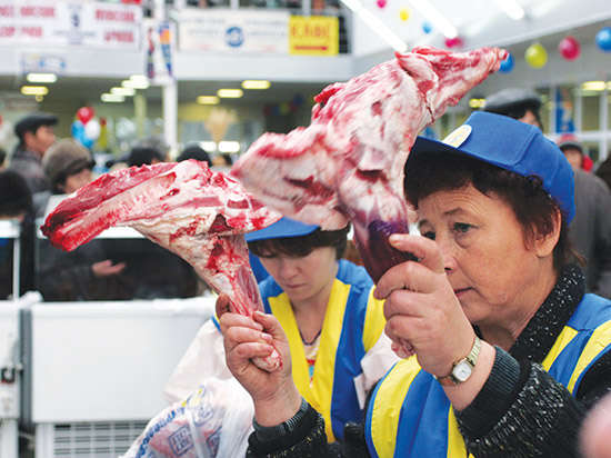 На Центральном рынке Улан-Удэ подешевели говядина и свинина
