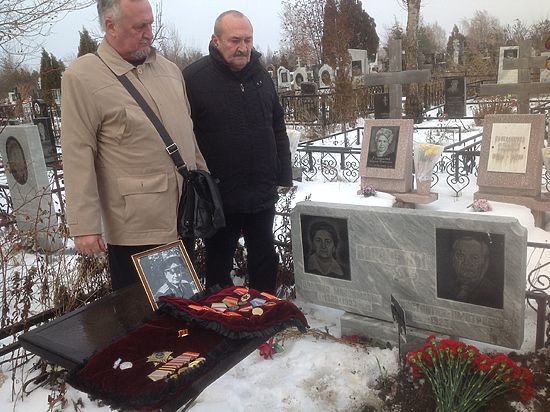 В День Героев Отечества ветерана ВОВ отказались хоронить на городском кладбище  