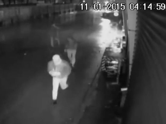 Кондитерская компания обнародовала видео нападений на ее торговые точки в разных районах города