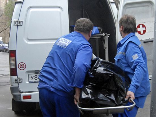 В мусорном контейнере на северо-востоке Москвы обнаружен обезображенный труп женщины