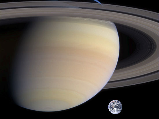 На спутнике Сатурна Энцеладе все-таки может быть жизнь