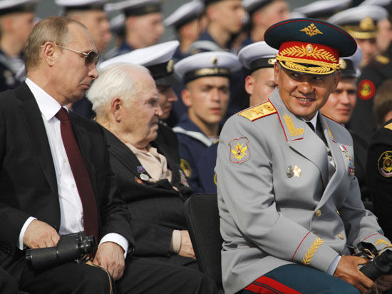 Шойгу: Россия развивает космическую систему, которая защитит от ядерных угроз Шойгу: Россия развивает космическую систему, которая защитит от ядерных угроз