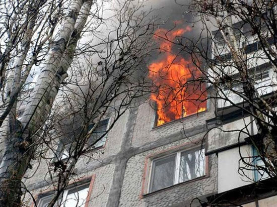 В Магнитогорске на пожаре погибла женщина и ее трехлетний ребенок