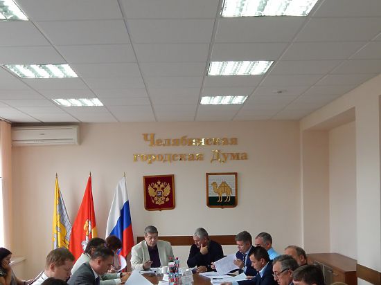 В Челябинске контракт с главой администрации сократили до двух лет