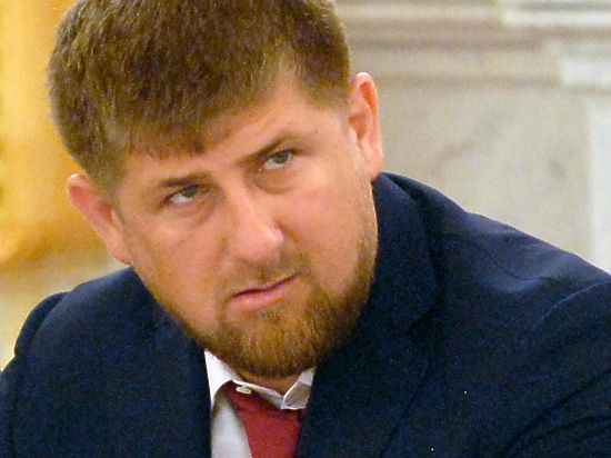 Глава Чечни не позволит сторонникам украинских властей "даже посмотреть в сторону России"