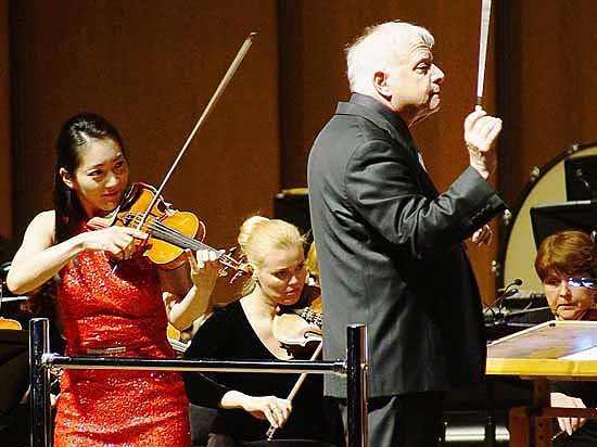Мировые звёзды сочли красноярский оркестр полным энтузиазма