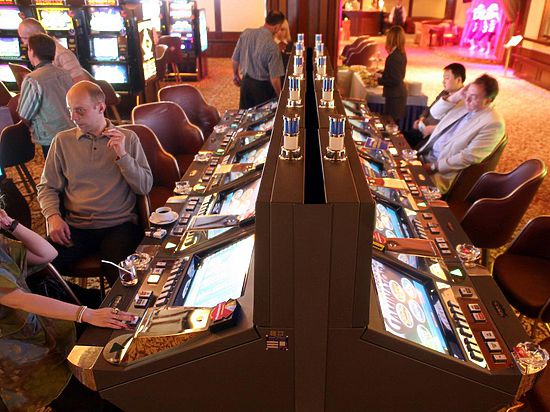 Предполагаемые мошенники узнавали результаты игры при помощи специальных устройств