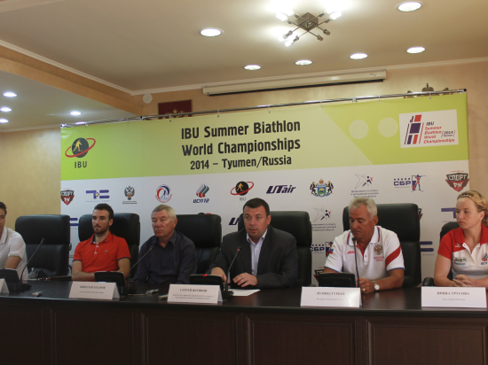 Вчера в Тюмени состоялось торжественное открытие чемпионата мира по летнему биатлону