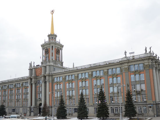 «Серый дом» подозревают в манипулировании интересами жителей Екатеринбурга через избирком
