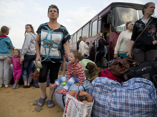 Уже больше 700 тысяч украинских беженцев находится на территории России