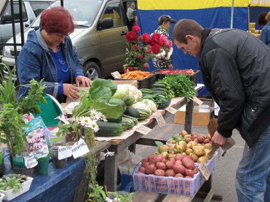 Чтобы купить ярославское, нужно продать ярославское