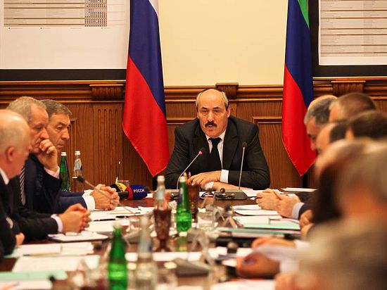 20 ноября, под председательством Главы Дагестана состоялось заседание Совета Безопасности республики, на котором обсудили два вопроса