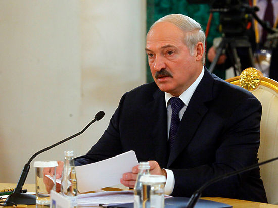 По словам белорусского лидера, у его страны "есть много общих вопросов" с Североатлантическим альянсом