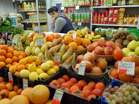 Цены на картофель, капусту и свеклу за полгода выросли в Москве почти в два раза
