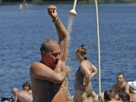 МЧС Москвы провело масштабные учения перед 1 июня, когда столичные водоемы официально начнут принимать отдыхающих

