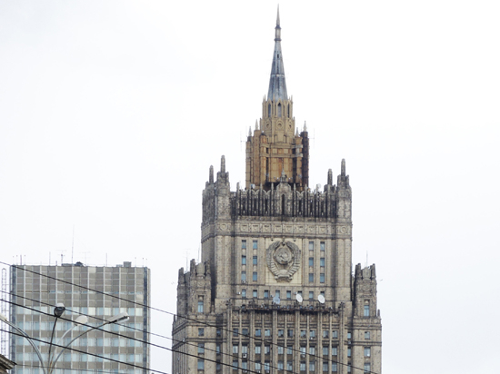 Дипломаты призывают прекратить карательную операцию на востоке Украины