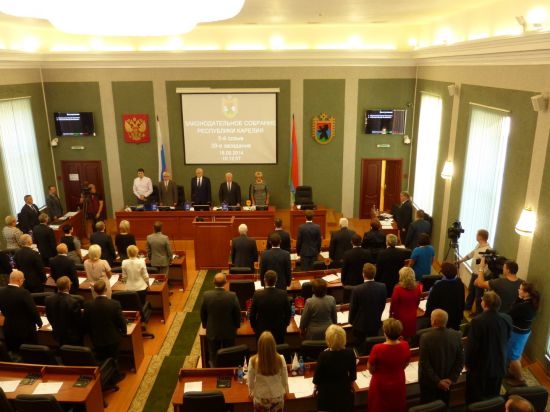 Депутаты запретили прямые выборы руководителей муниципалитетов и остались