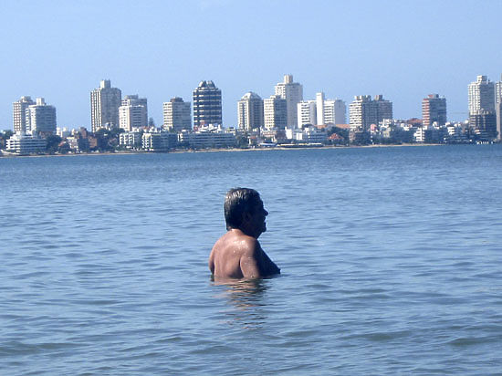 Исследователи объясняют это тем, что близкие люди лучше остальных могут дать оценку тех черт личности, которые связаны с долголетием