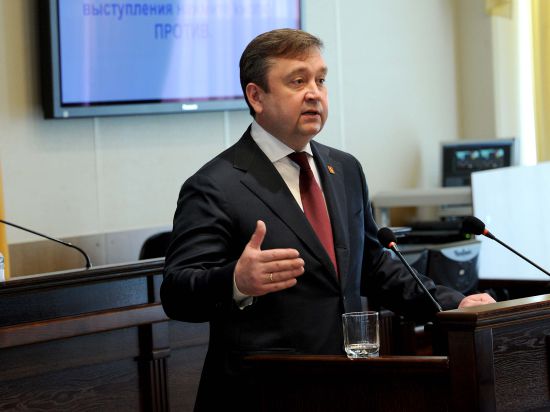 Губернатор представил отчет о работе правительства Тверской области в 2013 году