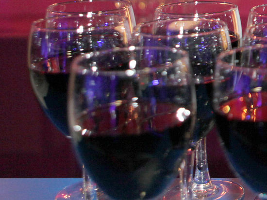 Заводы по производству вин "Массандра" и "Новый свет" попали под санкции ЕС
