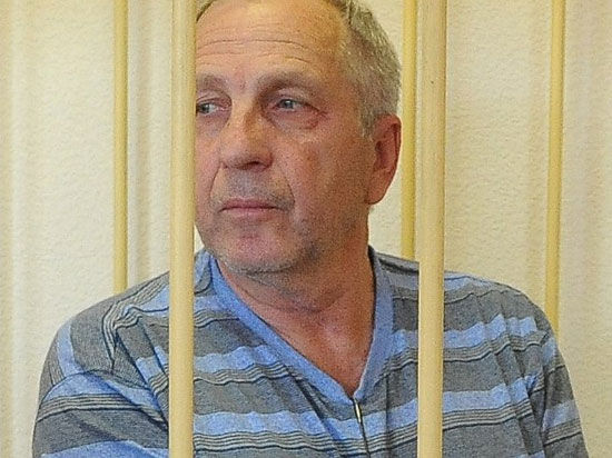 Экс-глава Троицка ответит в суде за взяточничество