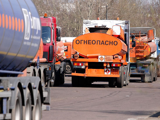 Федеральная антимонопольная служба России подозревает нефтекомпании в биржевом сговоре