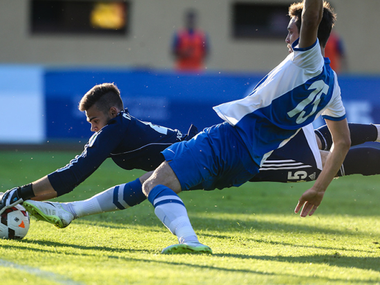 Бело-голубые в финале одолели португальскую «Бенфику» в серии пенальти 