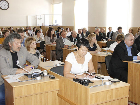 В начале июня в Мурманской областной думе прошли публичные слушания по проекту закона «Об исполнении областного бюджета за 2013 год»
