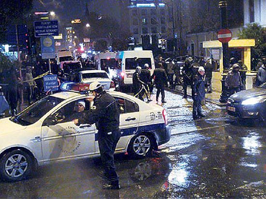 В Стамбуле полиция задержала шесть человек по подозрению в организации теракта