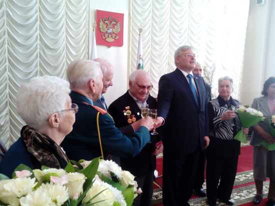 Томичи получили от губернатора государственные награды и первые медали «70 лет Томской области» 