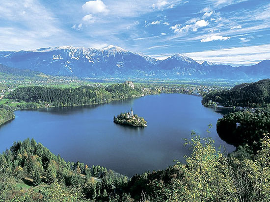 Целебные свойства воды в Словении научились использовать с величайшей пользой для человека. 